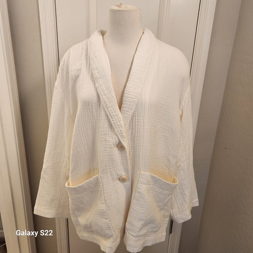 Madewell Jacket Size XL. Cream/Off white. Button front. NWT.